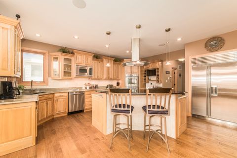 Tiny photo for 7245 W Lee Street, Niles, IL 60714 (MLS # 12579865)