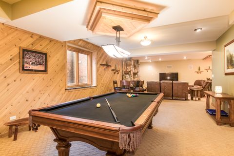 Tiny photo for 7245 W Lee Street, Niles, IL 60714 (MLS # 12579865)