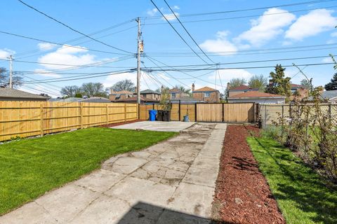 Tiny photo for 5068 W Congress Parkway, Chicago, IL 60644 (MLS # 12351596)