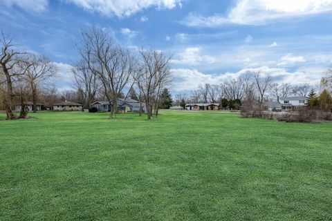 Tiny photo for 12707 W Warner Street, Beach Park, IL 60087 (MLS # 12573857)