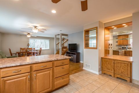 Tiny photo for 12707 W Warner Street, Beach Park, IL 60087 (MLS # 12573857)