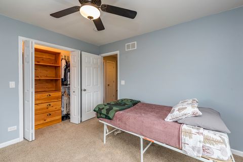 Tiny photo for 12707 W Warner Street, Beach Park, IL 60087 (MLS # 12573857)