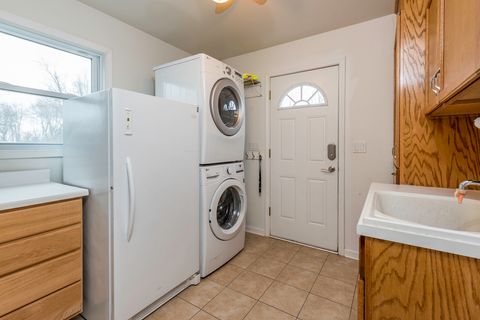 Tiny photo for 12707 W Warner Street, Beach Park, IL 60087 (MLS # 12573857)