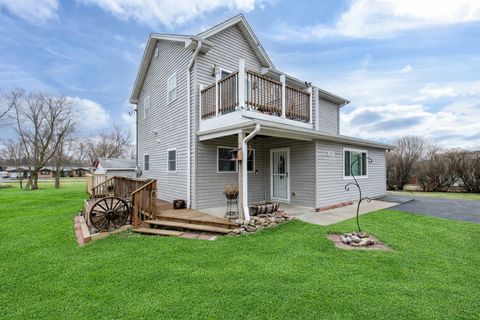 Tiny photo for 12707 W Warner Street, Beach Park, IL 60087 (MLS # 12573857)