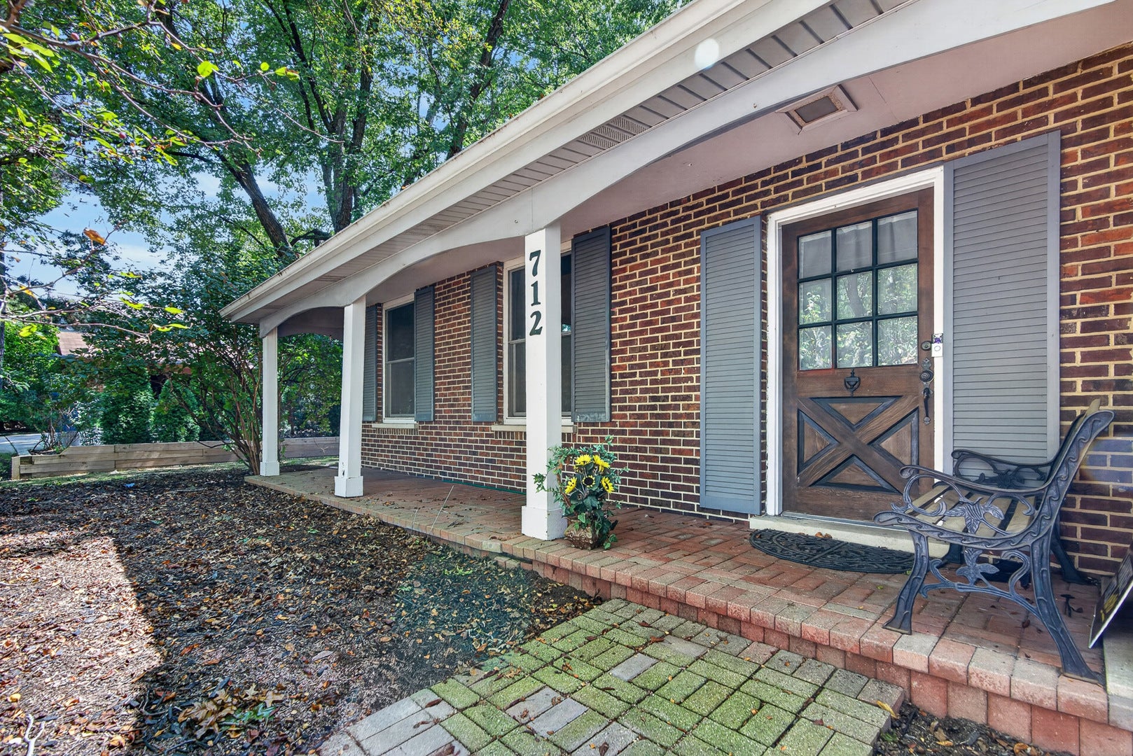 712 Pawnee Lane