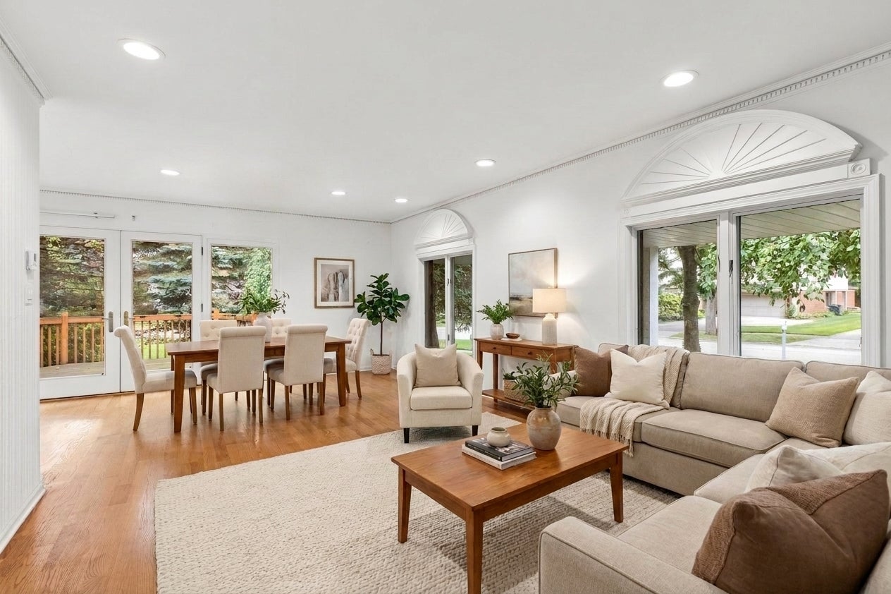 2415 Happy Hollow Road
