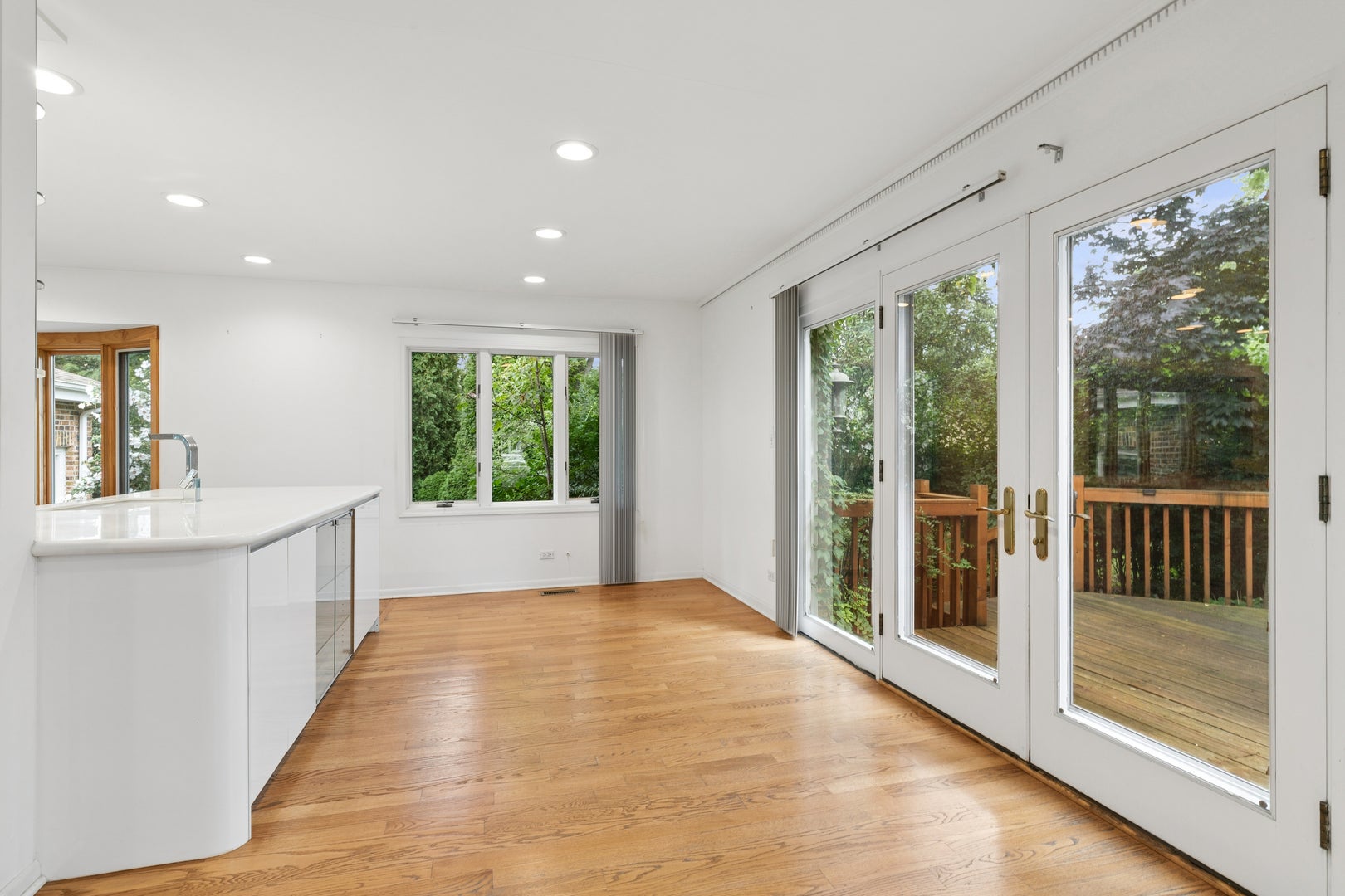 2415 Happy Hollow Road