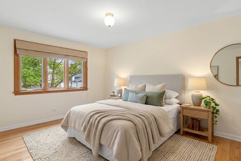 Tiny photo for 2415 Happy Hollow Road, Glenview, IL 60026 (MLS # 12743005)