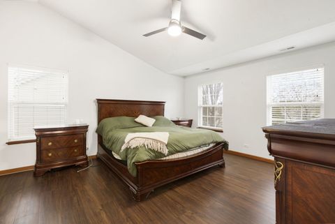 Tiny photo for 75 Woodland Park Circle, Gilberts, IL 60136 (MLS # 12600909)