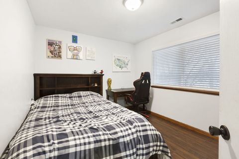 Tiny photo for 75 Woodland Park Circle, Gilberts, IL 60136 (MLS # 12600909)