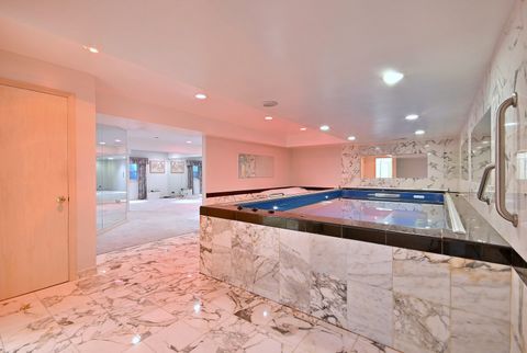 Tiny photo for 1735 Park Ridge Point, Park Ridge, IL 60068 (MLS # 12506056)