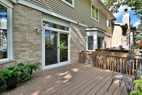 Tiny photo for 1735 Park Ridge Point, Park Ridge, IL 60068 (MLS # 12506056)
