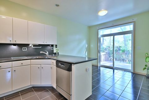 Tiny photo for 1735 Park Ridge Point, Park Ridge, IL 60068 (MLS # 12506056)