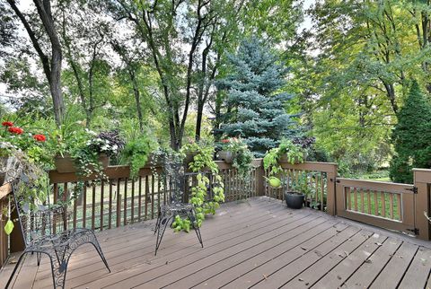 Tiny photo for 1735 Park Ridge Point, Park Ridge, IL 60068 (MLS # 12506056)