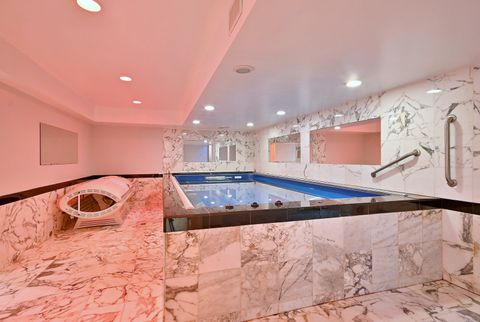 Tiny photo for 1735 Park Ridge Point, Park Ridge, IL 60068 (MLS # 12506056)