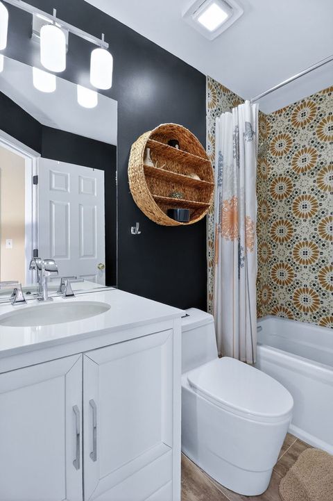 Tiny photo for 5459 Elizabeth Place, Rolling Meadows, IL 60008 (MLS # 12622345)