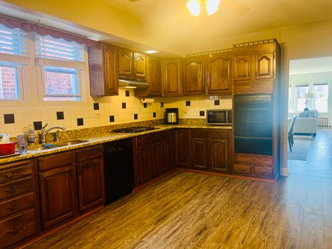 Tiny photo for 1827 Gunderson Avenue #TWO, Berwyn, IL 60402 (MLS # 12517386)