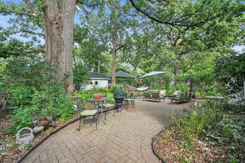 Tiny photo for 102 Keystone Avenue, River Forest, IL 60305 (MLS # 12582263)
