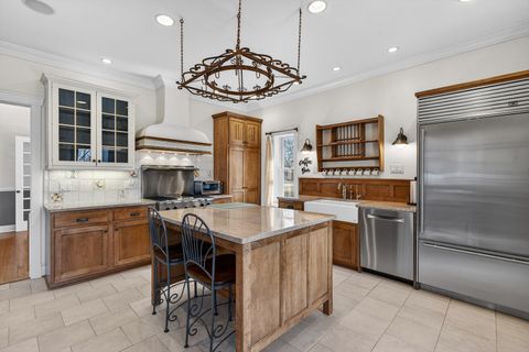 Tiny photo for 102 Keystone Avenue, River Forest, IL 60305 (MLS # 12582263)