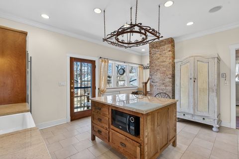 Tiny photo for 102 Keystone Avenue, River Forest, IL 60305 (MLS # 12582263)
