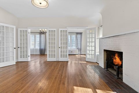 Tiny photo for 102 Keystone Avenue, River Forest, IL 60305 (MLS # 12582263)