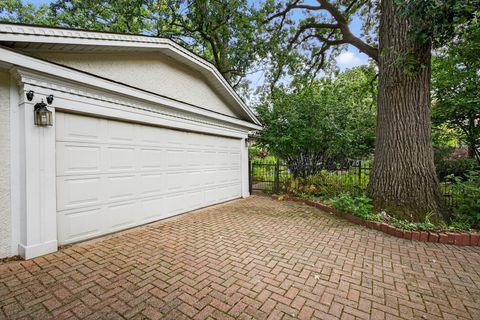 Tiny photo for 102 Keystone Avenue, River Forest, IL 60305 (MLS # 12582263)