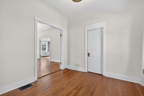 Tiny photo for 102 Keystone Avenue, River Forest, IL 60305 (MLS # 12582263)
