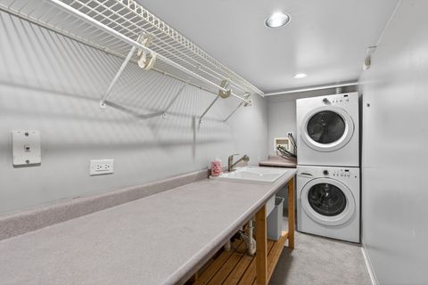 Tiny photo for 102 Keystone Avenue, River Forest, IL 60305 (MLS # 12582263)