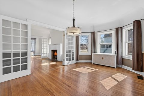 Tiny photo for 102 Keystone Avenue, River Forest, IL 60305 (MLS # 12582263)