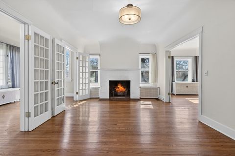 Tiny photo for 102 Keystone Avenue, River Forest, IL 60305 (MLS # 12582263)