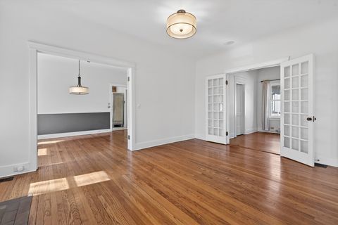 Tiny photo for 102 Keystone Avenue, River Forest, IL 60305 (MLS # 12582263)