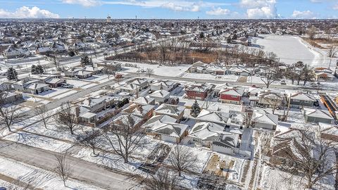 Tiny photo for 17374 Overhill Avenue, Tinley Park, IL 60477 (MLS # 12556343)