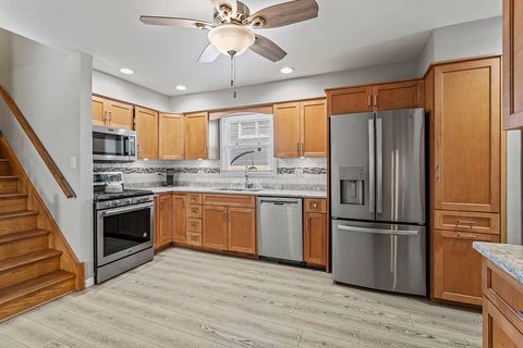 Tiny photo for 17374 Overhill Avenue, Tinley Park, IL 60477 (MLS # 12556343)