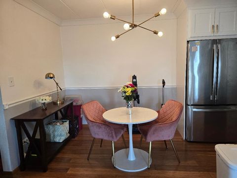 Tiny photo for 10117 S Cicero Avenue #205, Oak Lawn, IL 60453 (MLS # 12569000)