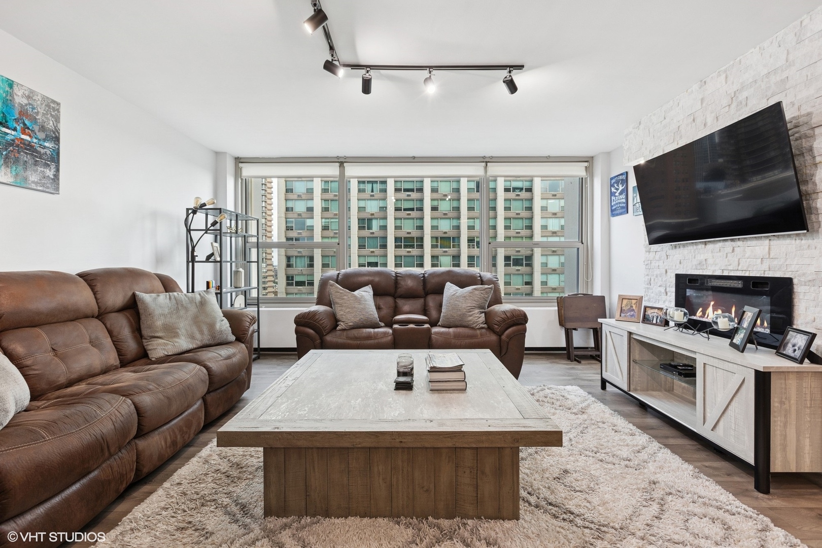 3600 N Lake Shore Drive 1108