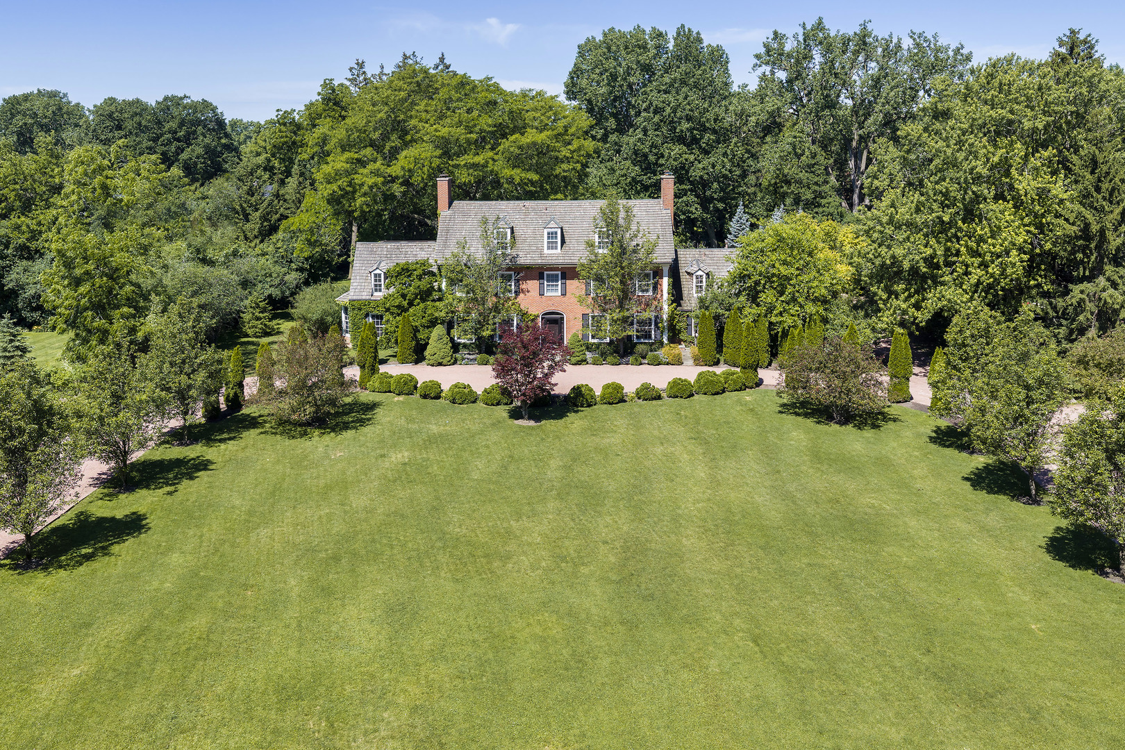 82 Woodley Road