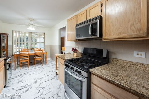Tiny photo for 13810 S Magnolia Drive, Plainfield, IL 60544 (MLS # 12465748)