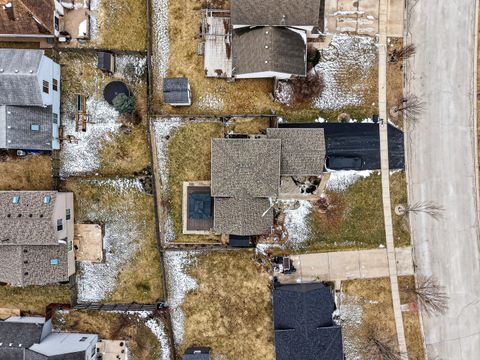 Tiny photo for 6822 Hadrian Drive, Joliet, IL 60431 (MLS # 12552352)