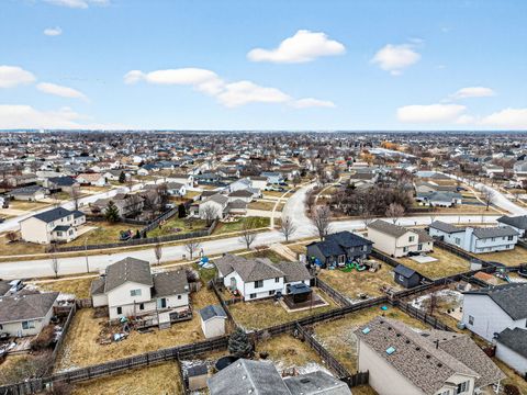 Tiny photo for 6822 Hadrian Drive, Joliet, IL 60431 (MLS # 12552352)