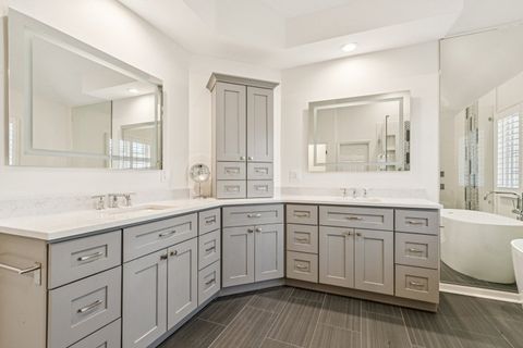 Tiny photo for 771 Black Walnut Court, Sugar Grove, IL 60554 (MLS # 12578216)