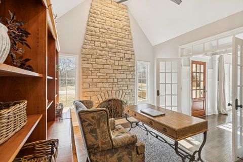 Tiny photo for 771 Black Walnut Court, Sugar Grove, IL 60554 (MLS # 12578216)