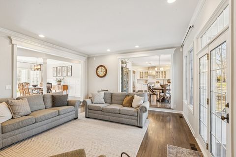 Tiny photo for 771 Black Walnut Court, Sugar Grove, IL 60554 (MLS # 12578216)