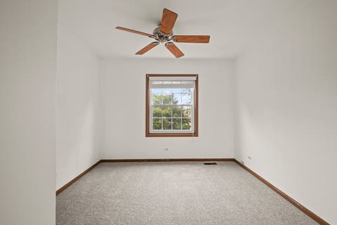 Tiny photo for 129 W Robinhood Way, Bolingbrook, IL 60440 (MLS # 12729380)