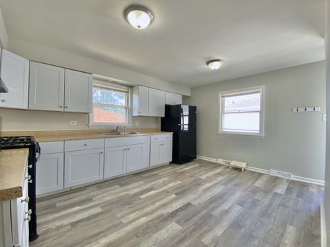 Tiny photo for 3454 E 170th Street, Lansing, IL 60438 (MLS # 12508300)