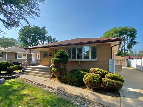 Photo of 3454 E 170th Street, Lansing, IL 60438 (MLS # 12508300) Photo of 3454 E 170th Street, Lansing, IL 60438 (MLS # 12508300)