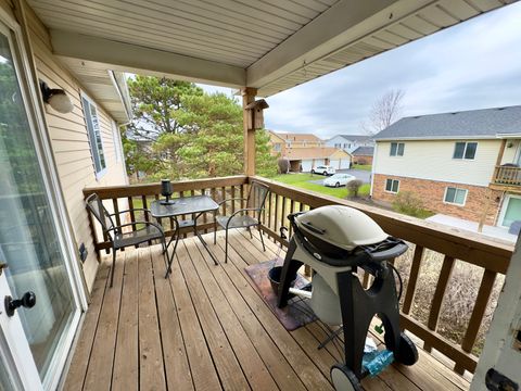 Tiny photo for 7210 S ADAMS Street #D, Willowbrook, IL 60527 (MLS # 12606780)