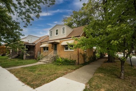 Tiny photo for 5359 S Nordica Avenue, Chicago, IL 60638 (MLS # 12499309)