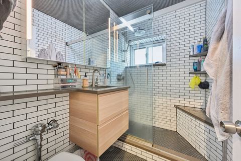 Tiny photo for 4980 N Marine Drive #234, Chicago, IL 60640 (MLS # 12593880)