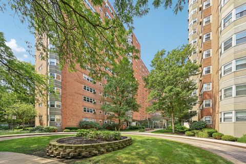 Photo of 4980 N Marine Drive #234, Chicago, IL 60640 (MLS # 12593880)