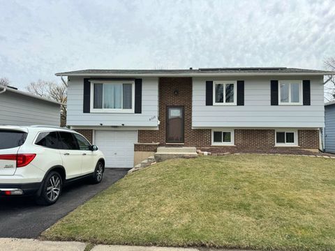 Tiny photo for 8113 Carlisle Drive, Hanover Park, IL 60133 (MLS # 12604228)